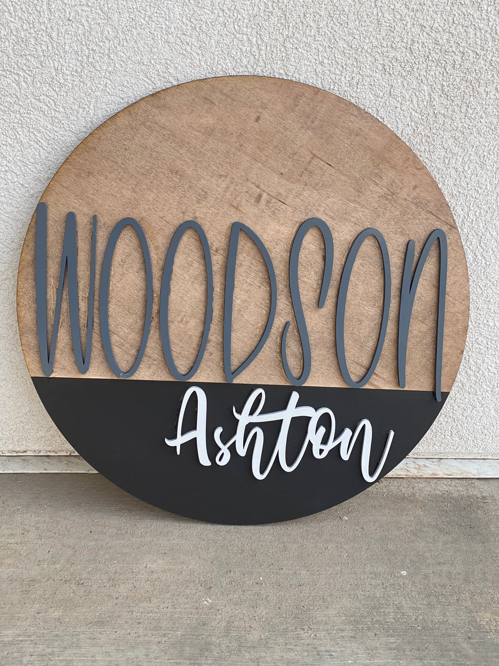 Custom name sign, Baby’s name sign, 18” round